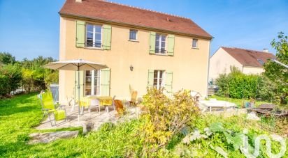 Traditional house 6 rooms of 107 m² in Magny-en-Vexin (95420)