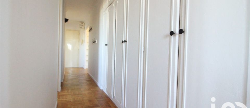 Apartment 6 rooms of 96 m² in Reims (51100)