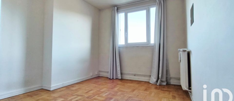 Apartment 6 rooms of 96 m² in Reims (51100)