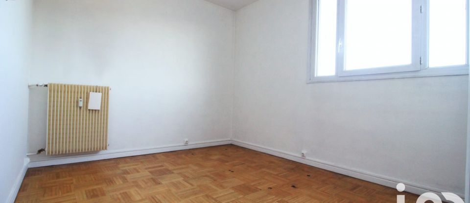 Apartment 6 rooms of 96 m² in Reims (51100)