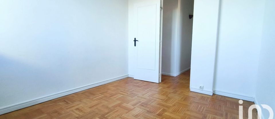 Apartment 6 rooms of 96 m² in Reims (51100)