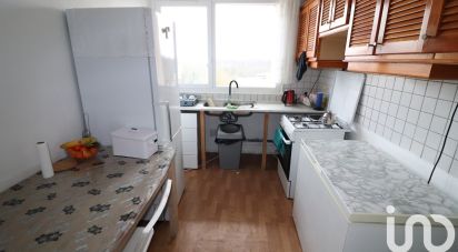 Apartment 3 rooms of 59 m² in Avon (77210)