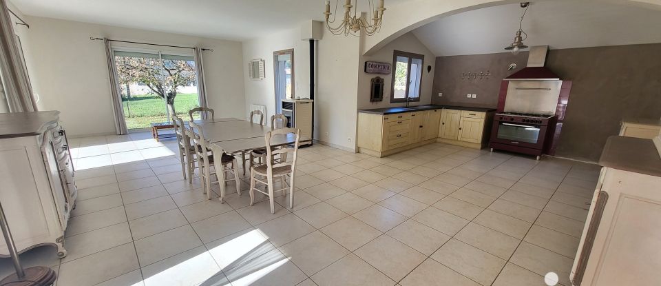 House 3 rooms of 100 m² in La Motte-Chalancon (26470)