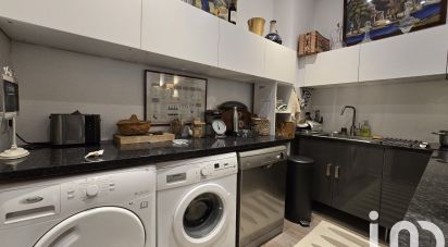 Appartement 3 pièces de 84 m² à Bordeaux (33000)