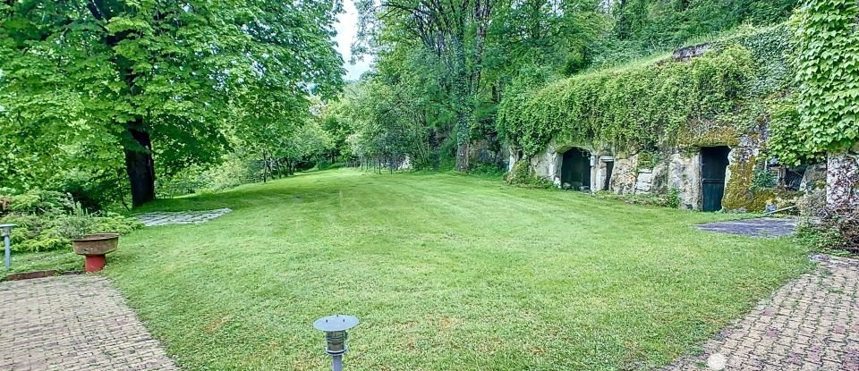 Maison d’architecte 10 pièces de 260 m² à Loches (37600)