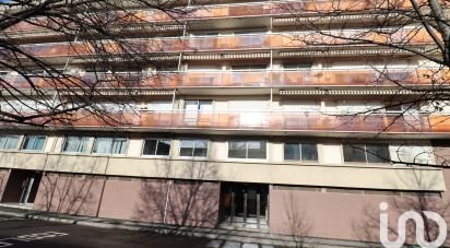 Appartement 5 pièces de 98 m² à Clermont-Ferrand (63000)