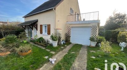 Traditional house 5 rooms of 94 m² in Savigny-le-Temple (77176)