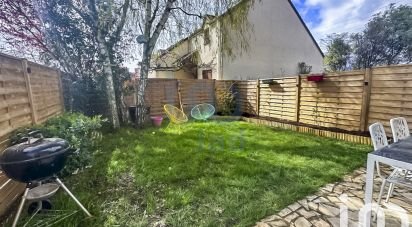 House 7 rooms of 155 m² in Chevilly-Larue (94550)