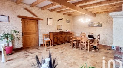 Longere 7 rooms of 271 m² in Cressé (17160)