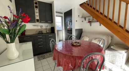 Duplex 2 rooms of 27 m² in Erdeven (56410)