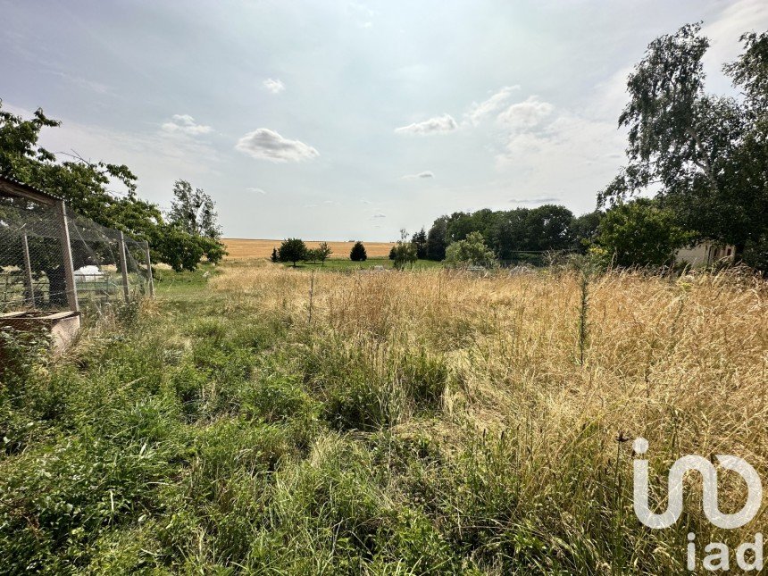 Terrain de 1 680 m² à Saint-Arnoult-des-Bois (28190)