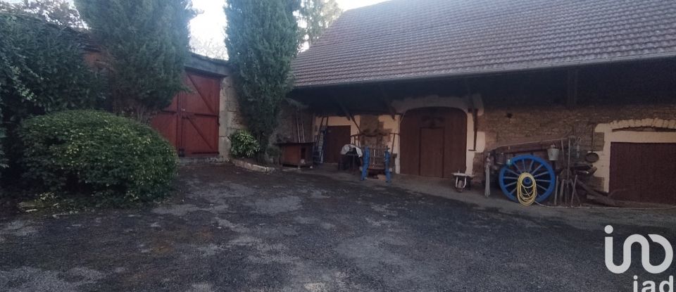 Farm 7 rooms of 210 m² in Prats-du-Périgord (24550)