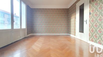 Apartment 3 rooms of 82 m² in Clermont-Ferrand (63000)