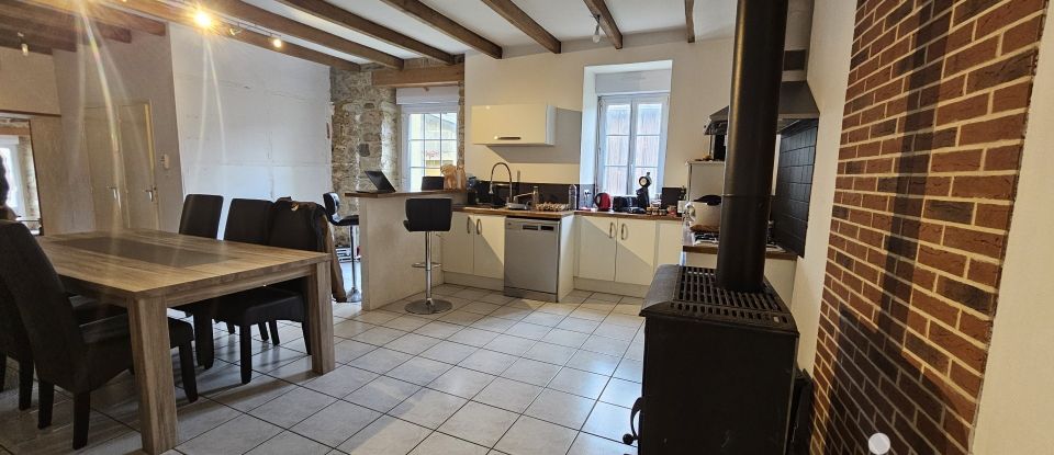 Maison 7 pièces de 176 m² à Rieux (56350)