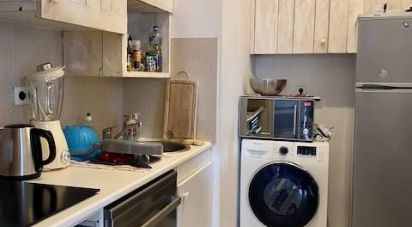 Appartement 3 pièces de 85 m² à Bordeaux (33000)