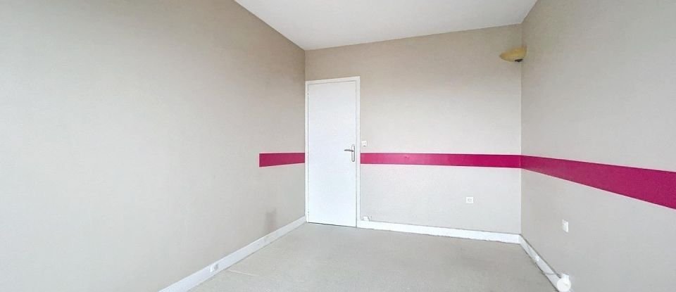 Duplex 6 rooms of 135 m² in Reims (51100)