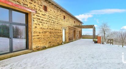 Ferme 8 pièces de 220 m² à Le Bessat (42660)