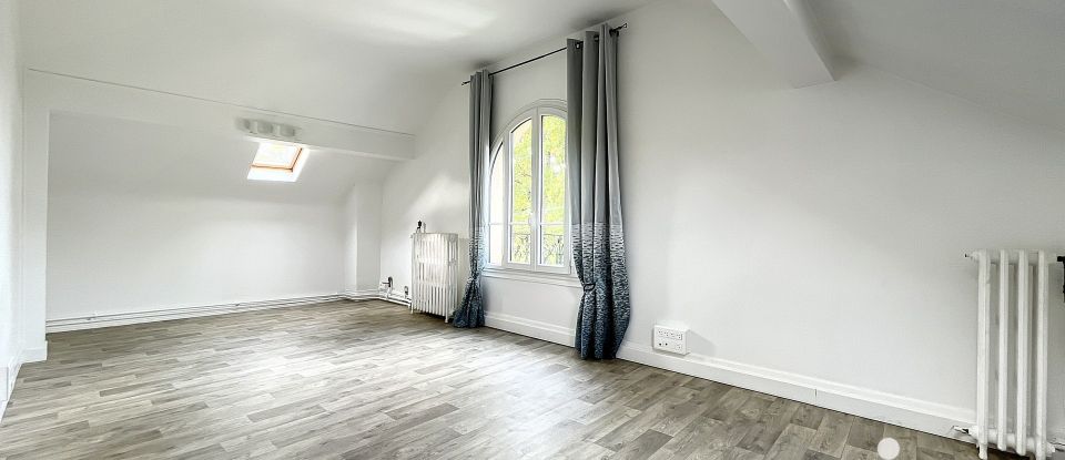 Pavillon 7 pièces de 180 m² à Aulnay-sous-Bois (93600)