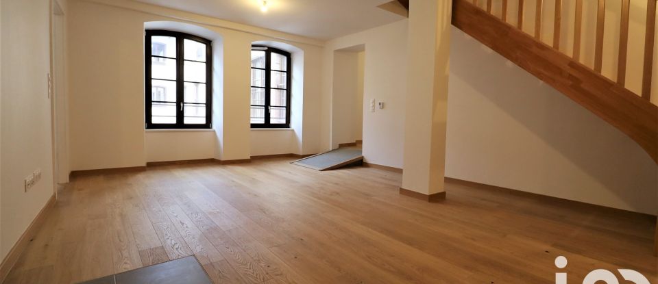 Apartment 4 rooms of 77 m² in Strasbourg (67000)