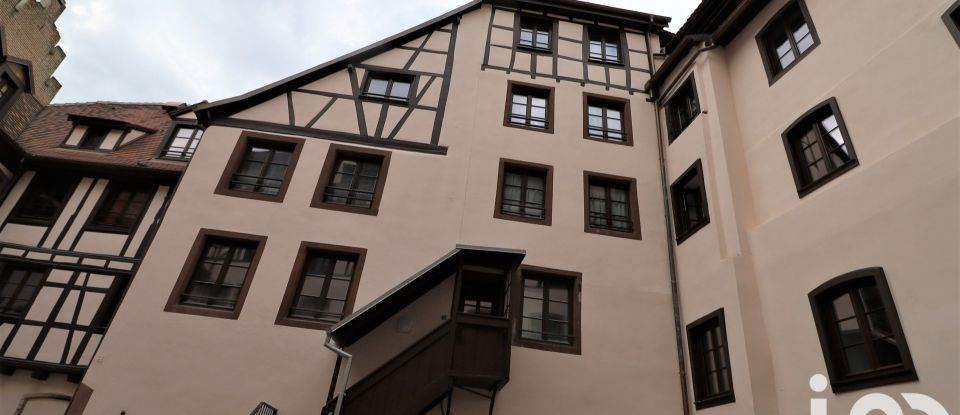 Apartment 4 rooms of 77 m² in Strasbourg (67000)