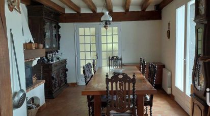 House 8 rooms of 255 m² in Bailleau-Armenonville (28320)