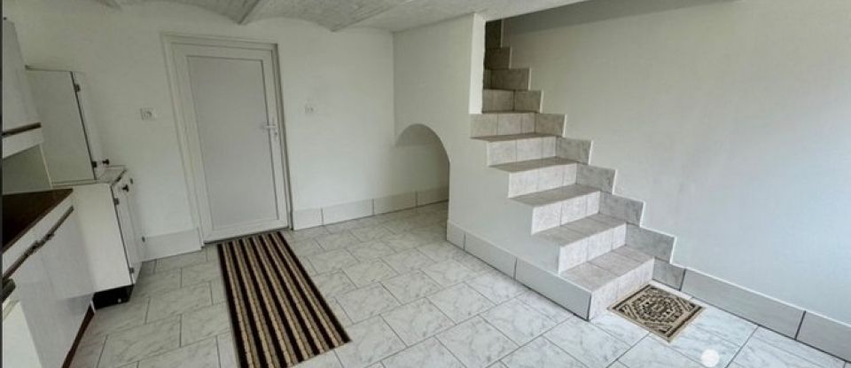 Maison 3 pièces de 60 m² à Hirson (02500)