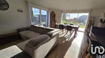 House 5 rooms of 135 m² in Saint-Aubin-du-Cormier (35140)