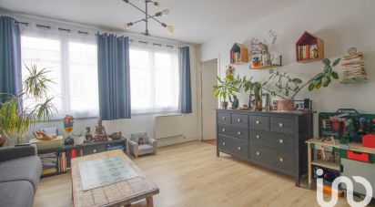 Apartment 2 rooms of 37 m² in Saint-Denis (93200)