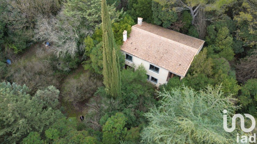 House 7 rooms of 85 m² in Uzès (30700)