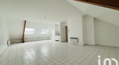 Appartement 2 pièces de 51 m² à Pontault-Combault (77340)