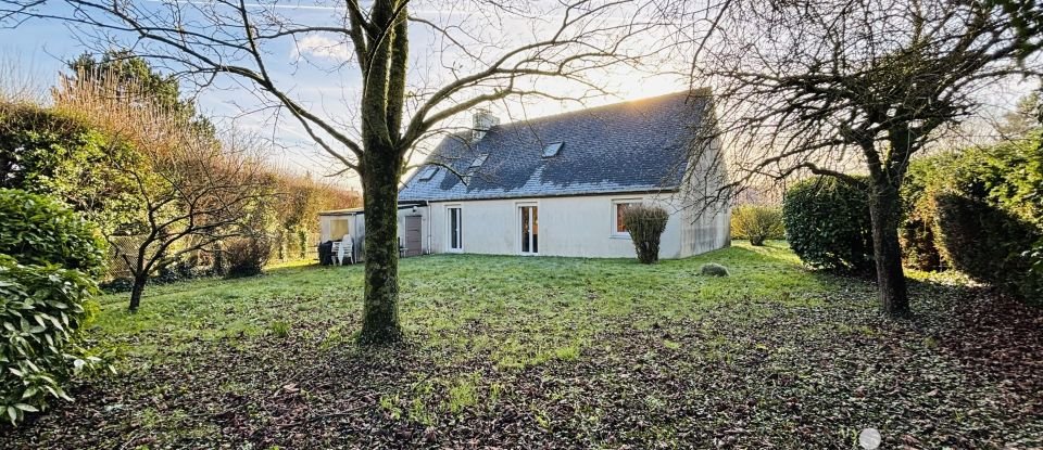 Maison traditionnelle 6 pièces de 130 m² à Vieux (14930)