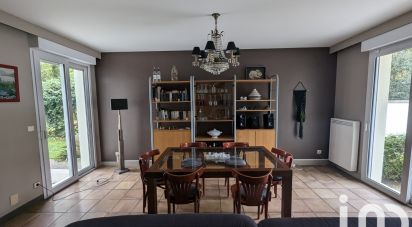 Maison 8 pièces de 240 m² à Jouars-Pontchartrain (78760)