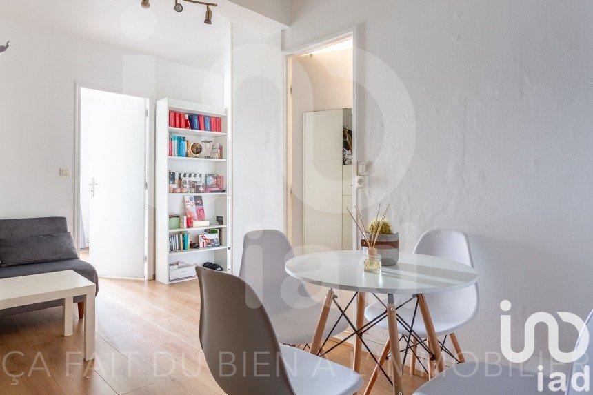 Apartment 2 rooms of 32 m² in Paris (75018)