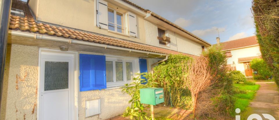 Maison 4 pièces de 82 m² à Saint-Pierre-du-Perray (91280)