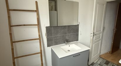 Maison 4 pièces de 74 m² à Denain (59220)