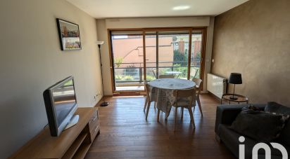 Apartment 3 rooms of 72 m² in Les Lilas (93260)