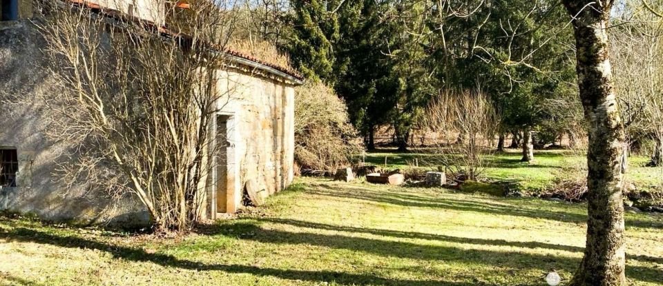 Village house 10 rooms of 180 m² in Palmas d'Aveyron (12310)