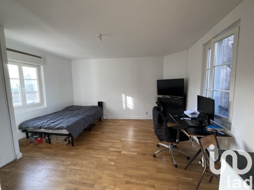 Studio 1 pièce de 24 m² à Pontoise (95300)