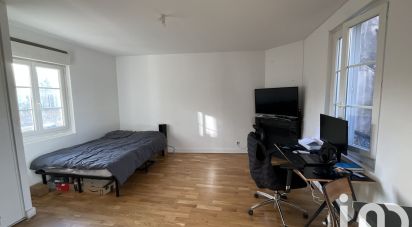 Studio 1 room of 24 m² in Pontoise (95300)