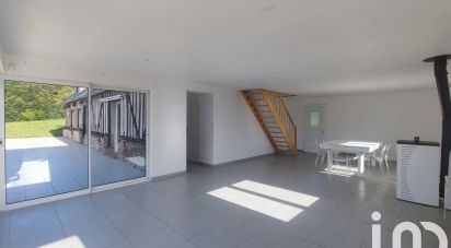 Maison 8 pièces de 142 m² à Lisieux (14100)