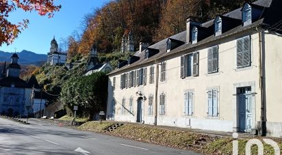 Maison 12 pièces de 383 m² à Lestelle-Bétharram (64800)