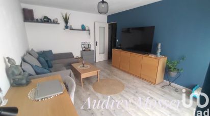 Apartment 3 rooms of 73 m² in Toulon (83200)