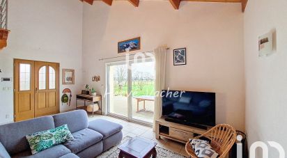 Traditional house 4 rooms of 138 m² in Sandrans (01400)