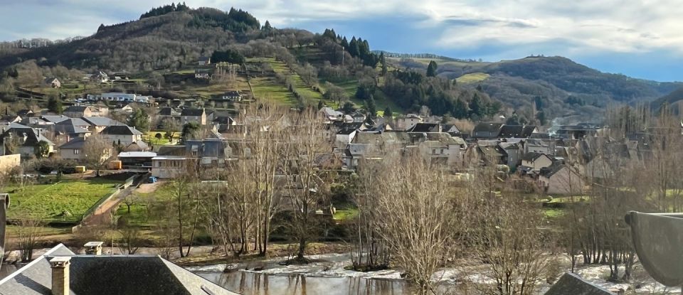 Traditional house 5 rooms of 100 m² in Saint Geniez d'Olt et d'Aubrac (12130)