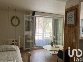 Apartment 2 rooms of 45 m² in Saint-Denis (93200)