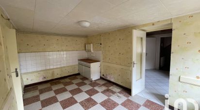 House 5 rooms of 127 m² in Saint-Genis-les-Ollières (69290)