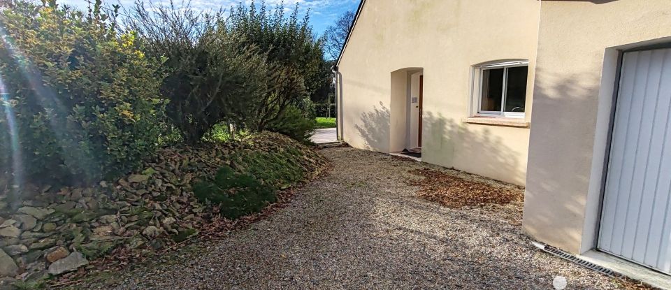 House 5 rooms of 115 m² in Férel (56130)