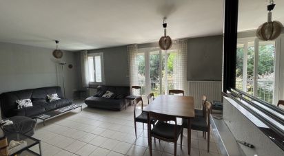 House 6 rooms of 140 m² in Antony (92160)