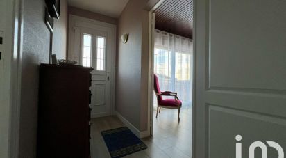 House 4 rooms of 85 m² in Saint-Jean-de-Daye (50620)