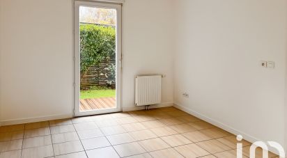 Appartement 2 pièces de 44 m² à Cenon (33150)